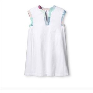 Vineyard vines for target coverup